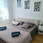 New Ab With A Beautiful View Апартаменти *